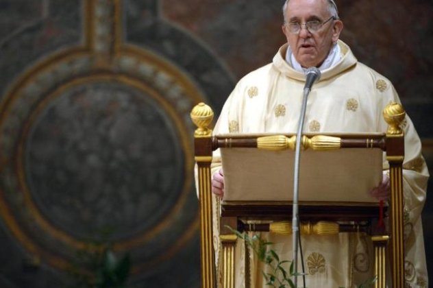 Άφωνους όσους τον άκουγαν άφησε ο Πάπας Φραγκίσκος καθώς μπέρδεψε τη λέξη caso (παράδειγμα) με τη λέξη cazzo (μαλ...ας)! (βίντεο) - Κυρίως Φωτογραφία - Gallery - Video