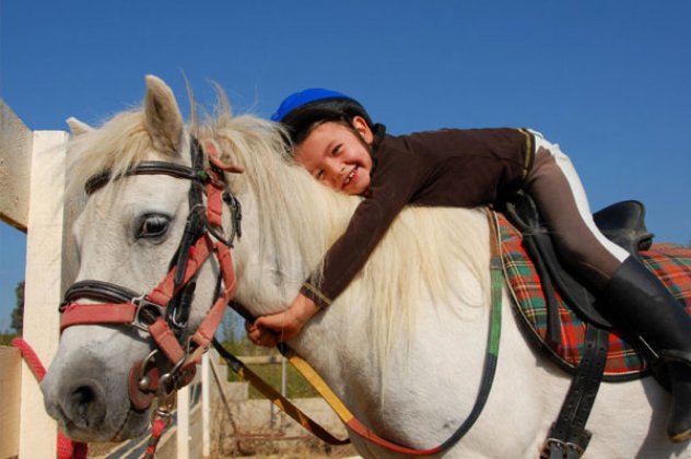 Και όμως, έχουμε 35 ομίλους ιππασίας στην Αττική! Πάρτε τα παιδιά και καβάλα στα άλογα - Κυρίως Φωτογραφία - Gallery - Video