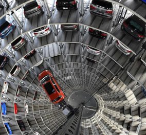80 δισ. ευρώ θα κοστίσει στη Volkswagen το σκάνδαλο με τα ψέμματα για τους ρύπους - Άγνωστο το μέλλον της‏