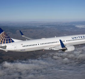Δυο φορές πρόβλημα στο ίδιο αεροπλάνο της United Airlines: Λιποθυμίες, οργή των επιβατών προς Νέα Υόρκη  