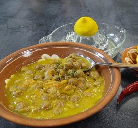 Παραδοσιακή σούπα ρεβύθια με λεμόνι και ταχίνι - Ένα μοναδικό πιάτο με όσπρια από την Αργυρώ μας