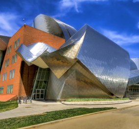 Η αρχιτεκτονική σε όλο της το μεγαλείο: Τα top 10 πιο φανταχτερά κτήρια του Frank Gehry