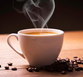 Στιγμιαίος καφές ή φίλτρου: Ποιο είδος είναι το καλύτερο και πώς η καφεΐνη επιδρά στον εγκέφαλό μας
