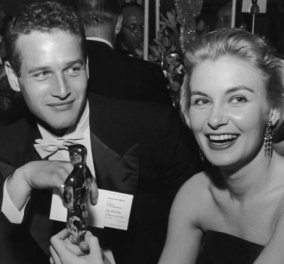 Vintage pic: Το Πρωτοχρονιάτικο φιλί του Πωλ Νιούμαν και της συζύγου του Τζοάν Γούντγουορντ το 1961