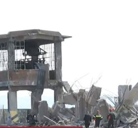 Σεισμός στην Αττική: Κατέρρευσε ο ταινιόδρομος στην πύλη Ε1 στον Πειραιά (βίντεο)