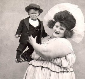 Vintage Story: Αυτοί είναι η πιο υπέρβαρη γυναίκα του κόσμου & ο πιο κοντός άντρας του κόσμου -  Ζυγίζει 291 κιλά -  έχει ύψος 71 εκατοστά! (φώτο)