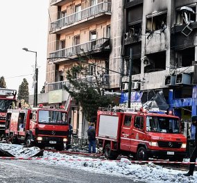 Συγκλονιστικές οι εικόνες από την έκρηξη σε κτίριο στη λεωφόρο Συγγρού: Ένας 78χρονος τραυματίας (βίντεο)