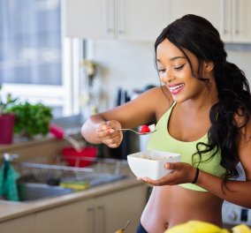14 τροφές για να καταναλώνετε μετά την προπόνηση - Οι πρωτεΐνες και οι υδατάνθρακες είναι τα  δύο κλειδιά 
