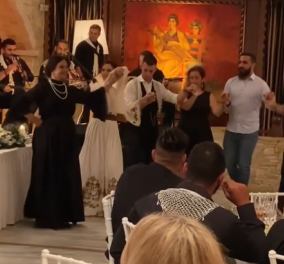 Μαρία Τζομπανάκη: Γλέντησε σαν γνήσια Κρητικιά  - Χορεύει παραδοσιακά στο backstage του Σασμού (βίντεο)