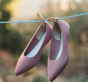 Σπύρος Σούλης: Ώρα για DIY - Φτιάξτε τη «μαγική» σκόνη που θα εξαφανίσει την μυρωδιά από τα παπούτσια σας