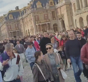 Γαλλία: Προειδοποίηση για βόμβα στο Ανάκτορο των Βερσαλλιών - Εντολή για εκκένωση, πανικόβλητοι οι επισκέπτες (βίντεο) 