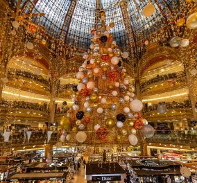 Παρίσι : Χριστούγεννα στα 3 εμβληματικά ξενοδοχεία της πόλης του φωτός - δείτε τα βίντεο