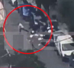 Καρέ-καρέ κινηματογραφική σύλληψη διαρρηκτών στην Καλλιθέα: «Χτυπούσαν» μέρα μεσημέρι, πηδούσαν από τις ταράτσες - Τους κυνηγούσαν αστυνομία & πολίτες (βίντεο)
