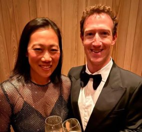 Με κοστούμι & παπιγιόν μας εύχεται ο Mark Zuckerberg - Πλάι στη σύζυγο του, Priscilla Chan (φωτό)