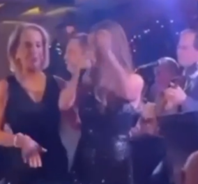 «Άιντε κάντε όλοι στην πάντα να χορέψει»… η Όλγα Τρέμη: Με τσιφτετέλι και «Σαλονικιό» υποδέχθηκε το 2024 η πιο σικ γυναίκα της Ελληνικής τηλεόρασης (βίντεο)