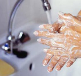 Οι γυναίκες πιο καθαρές από τους άντρες, το 95% πάντως δεν ξέρουμε να πλένουμε τα χέρια μας! Έρευνα με αποκαλυπτικά στοιχεία! - Κυρίως Φωτογραφία - Gallery - Video