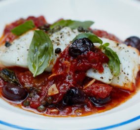 Δοκιμάστε ψάρι με ντομάτα από τον καλύτερο μάγειρα στον κόσμο Jamie Oliver - Κυρίως Φωτογραφία - Gallery - Video