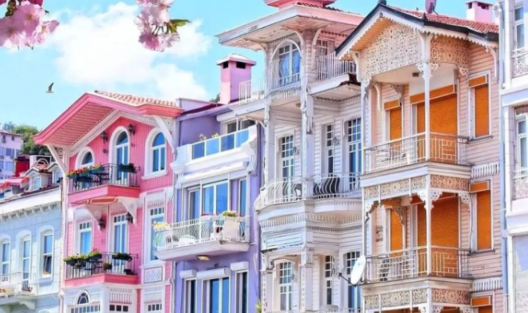 Η άνοιξη ήρθε στην πολύχρωμη περιοχή Μέγα Ρεύμα της Κωνσταντινούπολης - κλικ από @mstfatyfn 