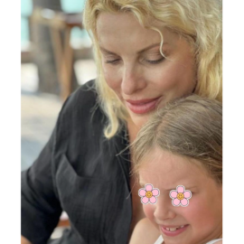 Ελένη Μενεγάκη: Γιορτάζει την χαριτωμένη κόρη της Μαρίνα – «Το μικρό κορίτσι μου, το στερνοπουλακι μου γίνεται σήμερα 9 χρόνων!!» (φωτό)