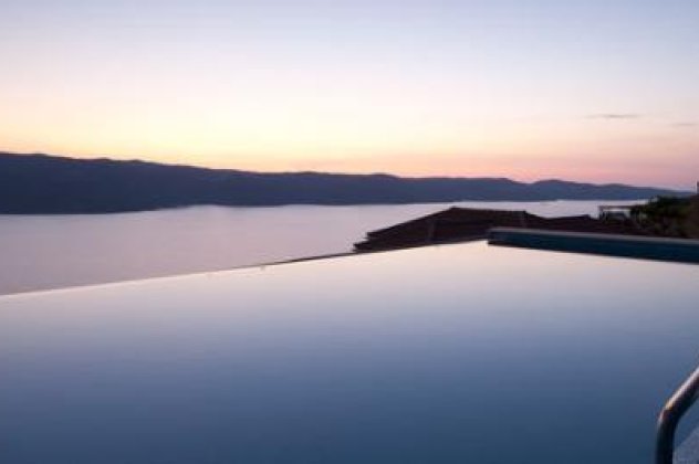Ενα εκπληκτικό site βρήκαμε με τις ωραιότερες βίλλες σε Ελληνικά νησιά -μόνο για ξένους- (φωτογραφίες)  - Κυρίως Φωτογραφία - Gallery - Video