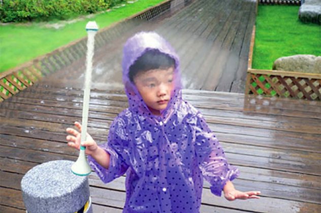 «Αόρατη» ομπρέλα με αέρα, η πρόταση του μέλλοντος! - Κυρίως Φωτογραφία - Gallery - Video