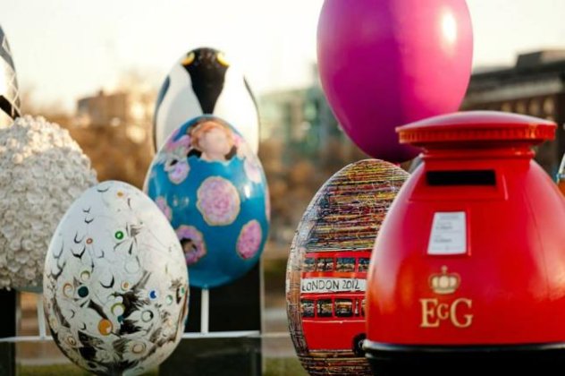 Fabergé Big Egg Hunt: Ralph Lauren, Carolina Herrera, Zaha Hadid σχεδίασαν 270 αυγά Fabergé και τα «έκρυψαν» στους δρόμους τις Νέας Υόρκης για καλό σκοπό (φωτό) - Κυρίως Φωτογραφία - Gallery - Video