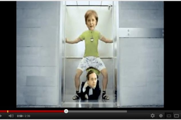 Οπωσδήποτε δείτε το!!! Θα γελάσετε, θα ξεχάσετε! Όλο το Eλληνικό Κοινοβούλιο χορεύει Gangnam!! - Κυρίως Φωτογραφία - Gallery - Video