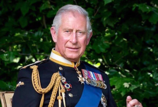Βασιλιάς Κάρολος: Σε πολύ άσχημη κατάσταση η υγεία του – Ετοιμάζει το σχέδιο διαδοχής – Στο επίκεντρο ο πρίγκιπας Ουίλιαμ – Εκτός «παιχνιδιού» ο Χάρι (φωτό & βίντεο)