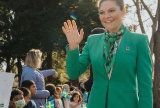 Πριγκίπισσα Βικτώρια: Το απόλυτο fashion icon στις Η.Π.Α - Με Zara κοστούμι & πράσινο μαντήλι συνεχίζει να μας εντυπωσιάζει (φωτό) - Κυρίως Φωτογραφία - Gallery - Video