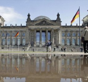 Γερμανία: Σήμερα η ψηφοφορία στην Bundestag για την παράταση σε κλίμα: «Μην δώσετε άλλα εκατομμύρια στους άπληστους Έλληνες»