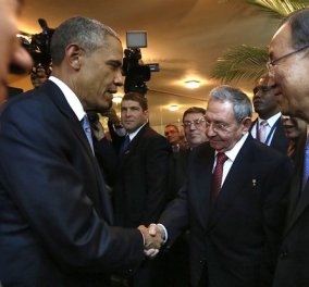 Ομπάμα-Κάστρο: Ιστορική συνάντηση που βάζει τέλος στον "ψυχρό πόλεμο" 54 ετών!