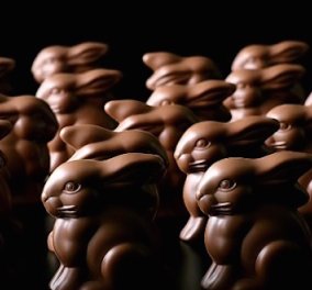 Μμμ βίντεο ημέρας: Πως η σοκολάτα γίνεται τέχνη & μετά αυγό ή στρατιά με λαγουδάκια ή διαφήμιση για το Πάσχα! 
