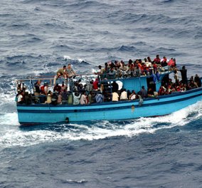 Συναγερμός ξανά στη Μεσόγειο - Βυθίζεται σκάφος με 300 μετανάστες - Πληροφορίες για 20 νεκρούς! - Κυρίως Φωτογραφία - Gallery - Video
