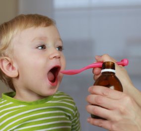 Όλα όσα πρέπει να ξέρετε πριν δώσετε ένα φάρμακο στο άρρωστο παιδί σας! 