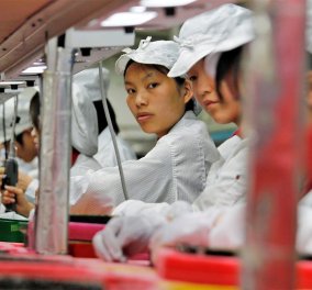 Δημοσιογράφοι του BBC δούλεψαν σαν εργάτες στο κινέζικο εργοστάσιο της Apple & αποκαλύπτουν εξοντωτικές συνθήκες !  - Κυρίως Φωτογραφία - Gallery - Video