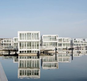 Η Βενετία της Ολλανδίας βρίσκεται στο Άμστερνταμ - Ένας ολόκληρος οικισμός κυριολεκτικά μέσα στον νερό! - Κυρίως Φωτογραφία - Gallery - Video