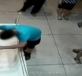 Βίντεο: 12χρονος παραπάτησε και κατέστρεψε πίνακα 1.5 εκατ. δολαρίων  - Κυρίως Φωτογραφία - Gallery - Video