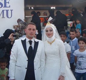 Story: Ζευγάρι Τούρκων ξόδεψε τα χρήματα του γάμου για να ταΐσει 4000 Σύρους πρόσφυγες   - Κυρίως Φωτογραφία - Gallery - Video