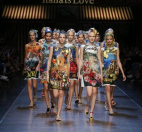 Οι Dolce & Gabbana ερωτεύτηκαν την Ιταλία του 40 & ντύνουν μαγευτικά τις γυναίκες το ερχόμενο καλοκαίρι 