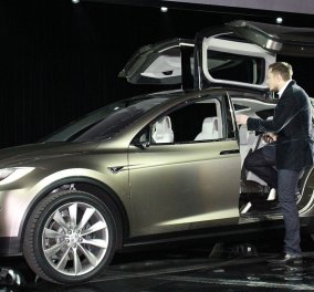 Ήρθε το νέο μοντέλο της Tesla με τις γερακίσιες πόρτες - Κοστίζει 144.000 δολάρια   - Κυρίως Φωτογραφία - Gallery - Video