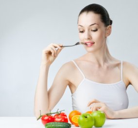 Έρευνα: Τι τρώνε όσοι διατηρούνται αδύνατοι χωρίς προσπάθεια – Ό,τι πιο επιστημονικό & τεκμηριωμένο έχει γραφτεί