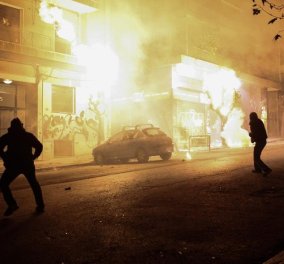 Kουκουλοφόροι εκτόξευσαν 15 βόμβες μολότοφ στο τουρκικό προξενείο της Θεσσαλονίκης