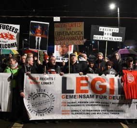 Γυαλιά - καρφιά τα έκαναν ακροδεξιοί στην Λειψία - Εικόνες χάους - Διαδηλώσεις κατά των μεταναστών - Βίντεο - Κυρίως Φωτογραφία - Gallery - Video