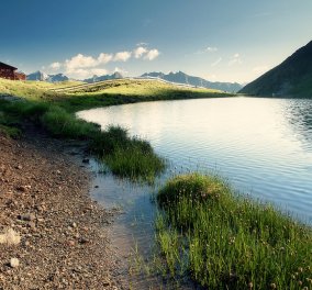Φρίκη στην Αυστρία: Άνδρας αυτοκτόνησε σε λίμνη κρατώντας το «τσιμεντωμένο» κεφάλι της γυναίκας του