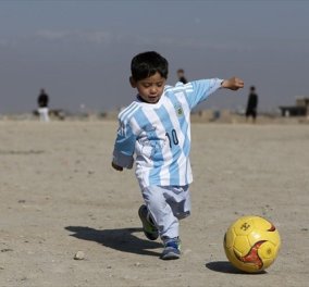 Δείτε τι έστειλε ο Λιονέλ Μέσι στον πιο φανατικό μικρό του φίλο στο Αφγανιστάν  - Κυρίως Φωτογραφία - Gallery - Video