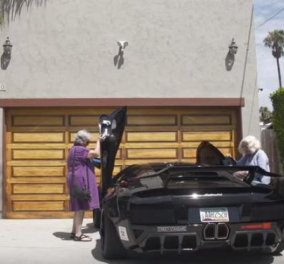 Το βίντεο της ημέρας: Δυο γιαγιάδες βγήκαν βόλτα με μια Lamborghini - Απολαυστικές!!!!!