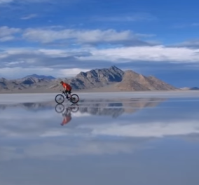Ονειρικό βίντεο με την πιο όμορφη διαδρομή με ποδήλατο που θα μπορούσε να υπάρξει!