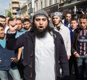 Νέο απειλητικό βίντεο-φρίκης των Τζιχαντιστών του ISIS: «Οι Βρυξέλλες ήταν μία γεύση του τι θα ακολουθήσει» - Κυρίως Φωτογραφία - Gallery - Video