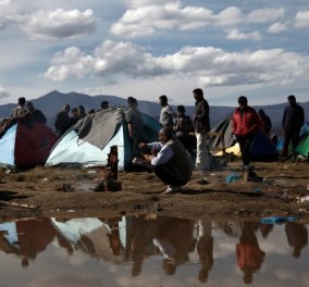 Ανθρωπιστική βοήθεια με είδη πρώτης ανάγκης για τους πρόσφυγες στέλνει η Πάτρα στην Αθήνα - Κυρίως Φωτογραφία - Gallery - Video