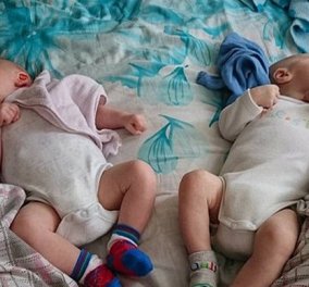Απίθανες ευρηματικές μαμάδες ταΐζουν τα μωρά τους (φώτο) ακόμη και με τα δάχτυλα των ποδιών  